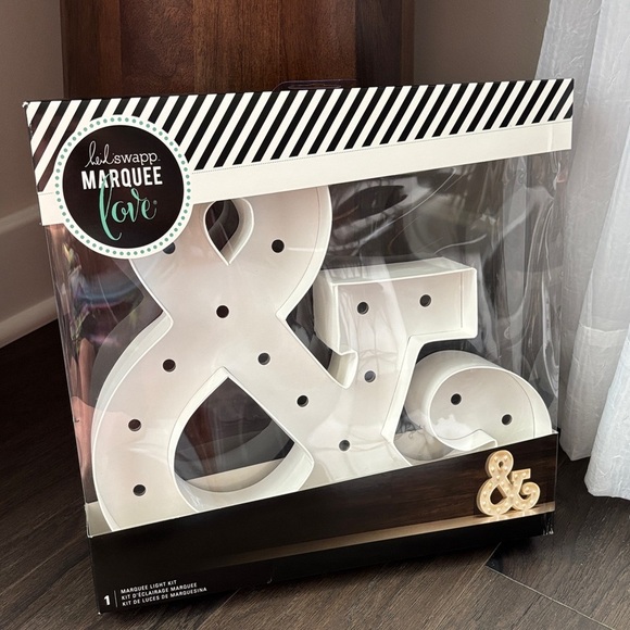 Heidi Swapp & Marquee Light Kit,red light strand,22 clear bulbs,tracing template - Picture 1 of 4